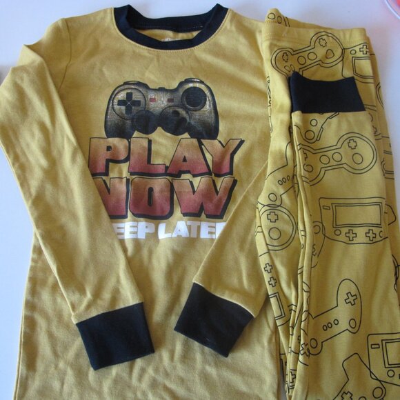 NWOT Bundle of 2 Boy's Carter's Video Game Pajama Sets Size 8 - Picture 2 of 5